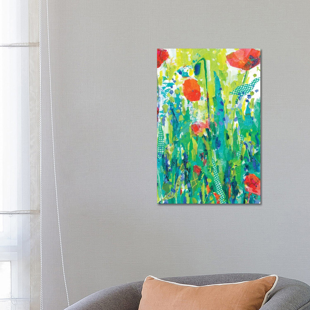 Stattliche rote Mohnblumen II von Tara Funk Grim - Galerie-verpackte Leinwand Giclée auf Leinwand