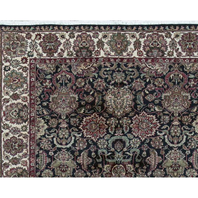 Sona Hand Woven Wool Oriental Area Rug