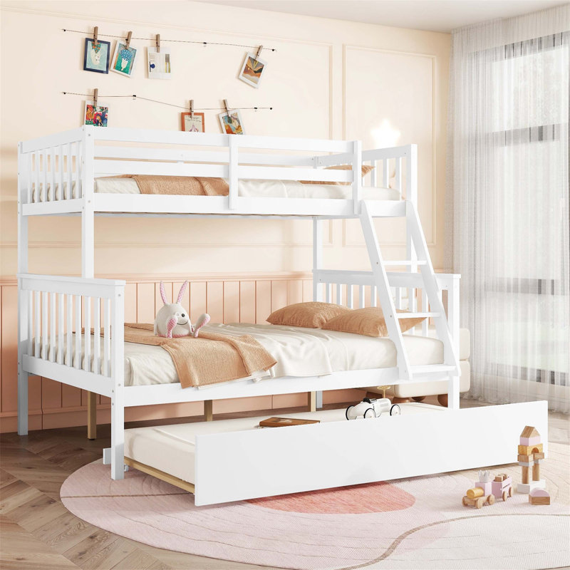 Lit simple au-dessus d'un lit double en bois avec lit gigogne, Blanc