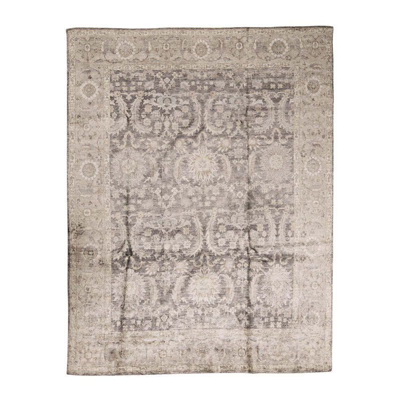 Wool Oriental Area Rug in Ivory