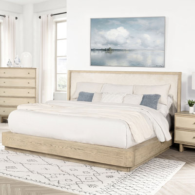 Lit à oreilles grand style bord de mer en finition chêne beige, conception plateforme, peuplier massif et bois d'ingénierie, tête de lit tapissier en tissu, 88 pouces de largeur pour une chambre à coucher moderne, placage, doux