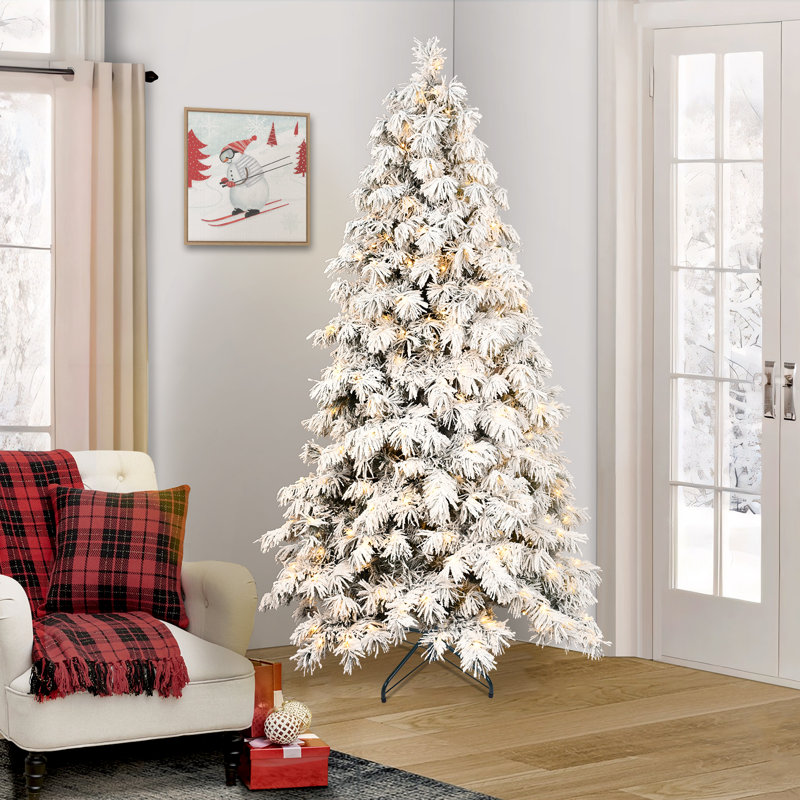 Arbre de Noël enneigé pré-éclairé, 5'