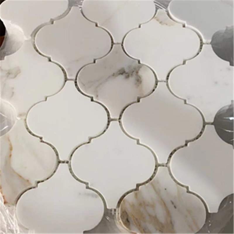 Calacatta 12" x 11" Marble Mosaic Tile, LIght Gray