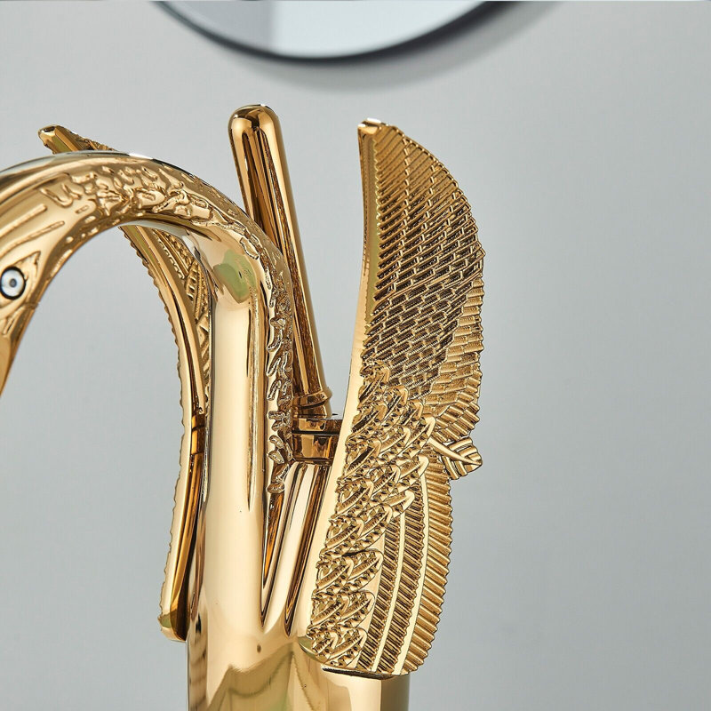 Single-Hole Single-handle Bathroom Faucet