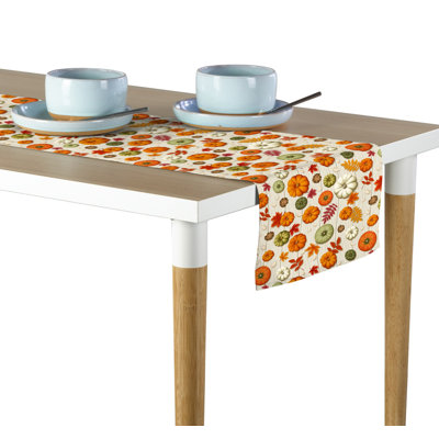 Magana Mini Pumpkins Table Runner