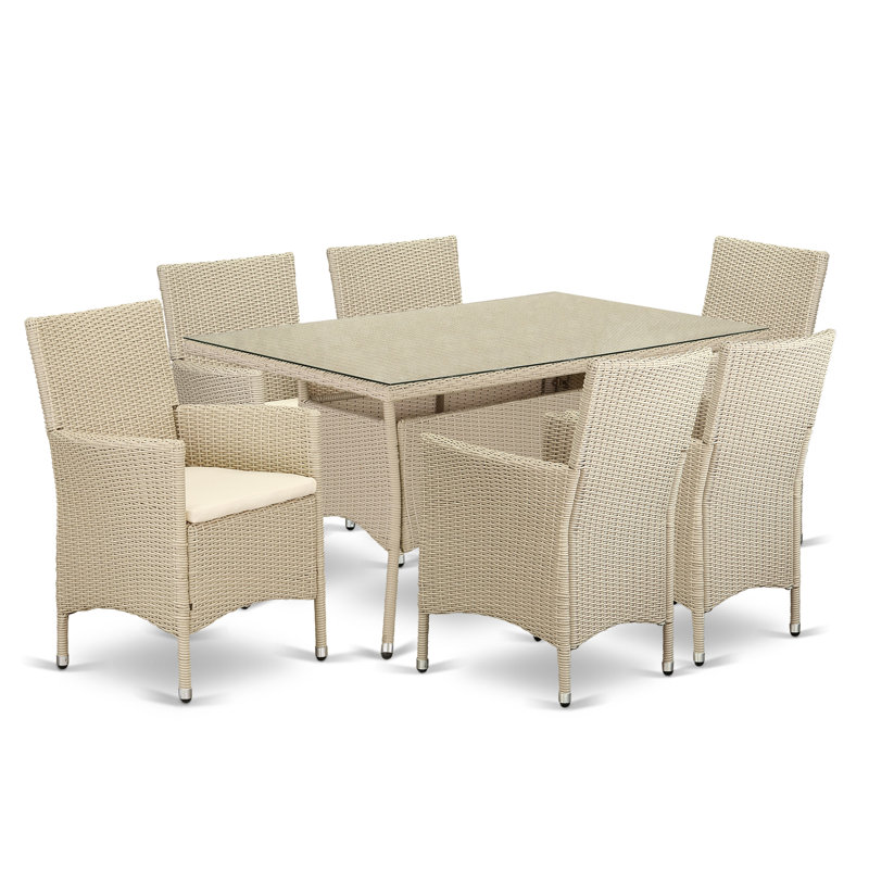 Ensemble de conversation pour patio 7 pièces composé d'une table de salle à manger rectangulaire en osier avec plateau en verre et 6 fauteuils de jardin avec coussin, crème