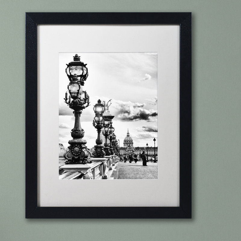 Dreaming de paris, reproduction de photo encadrée, H 20 po x l 16 po x P 0,5 po, Cadre noir, Blanc