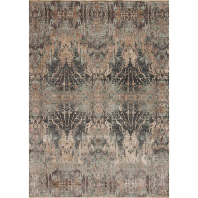 Impressions Hand Knotted Area Rug