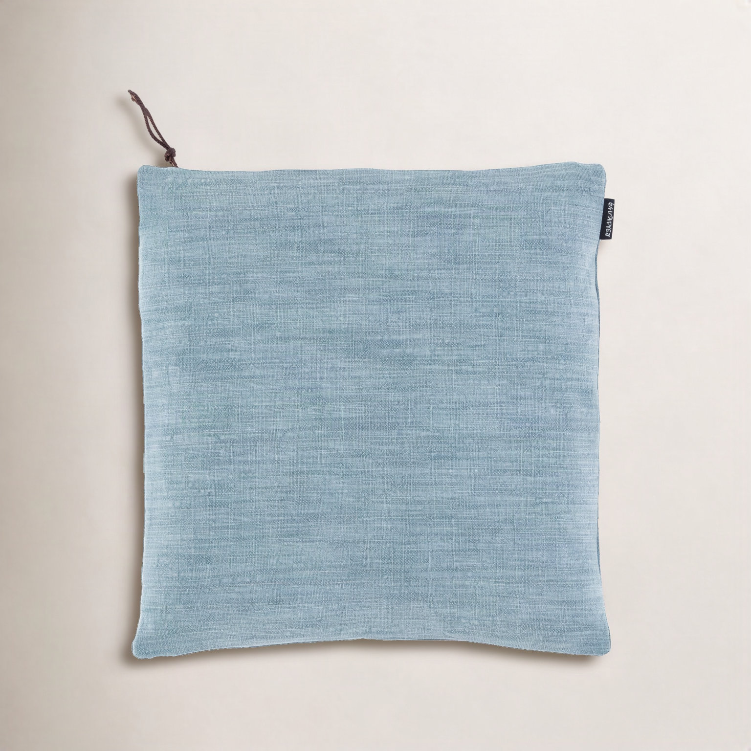 Cale 18" x 18" Cotton Throw Pillow, Green