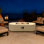 Ensemble de table de foyer d'extérieur 60 po au propane 60 po, table basse ovale en béton de 50 000 BTU, housse de pluie pour patio, cour arrière, jardin, porche, terrasse