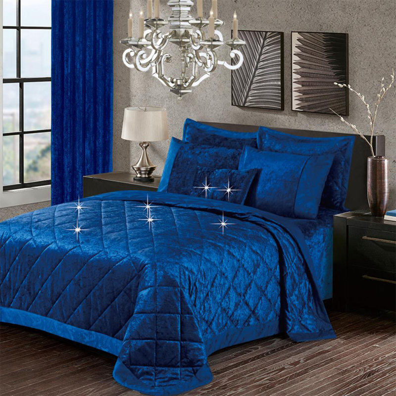 Santiago Crushed Velvet Bedspread Set Premium Soft Microfiber Reverse and Standard Pillow Shams, 250 x 250 cm