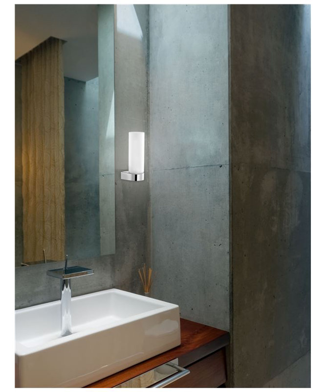 Brittaney Armed Sconce