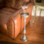 26 po Ensemble de 2 tables d'appoint rondes en fer H Martini