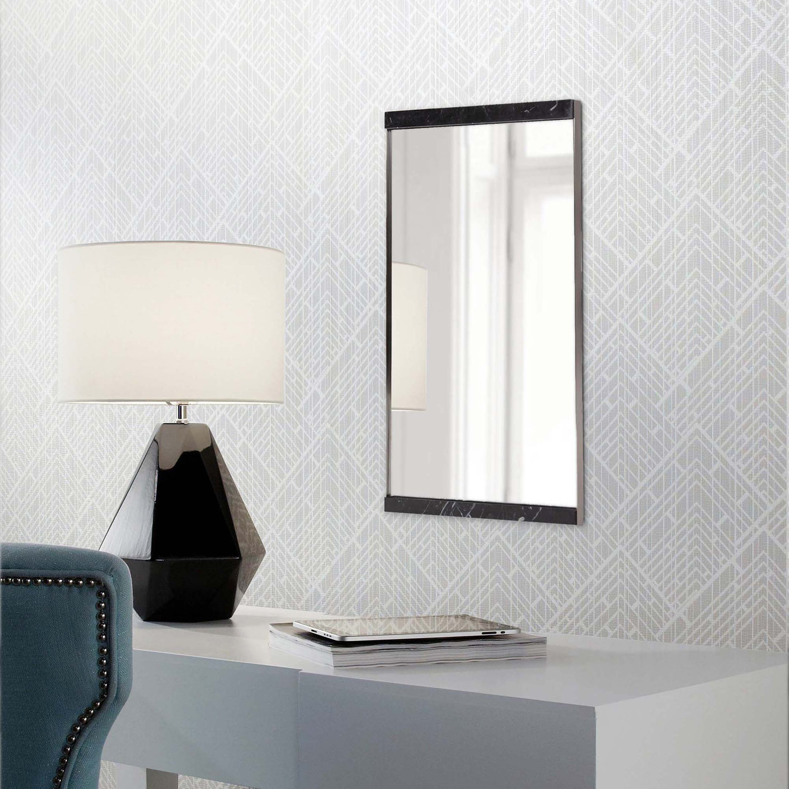 Anneleen Metal Flat Wall Mirror