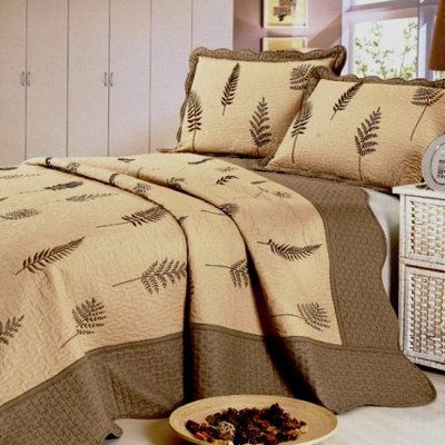 Polyester Floral Quilt