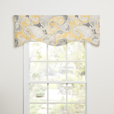 Boarer paisley Scalloped 50'' Window Valance