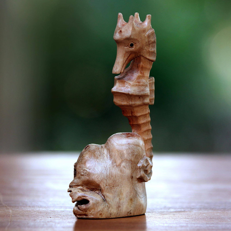 Figurine en bois hippocampe Urbana