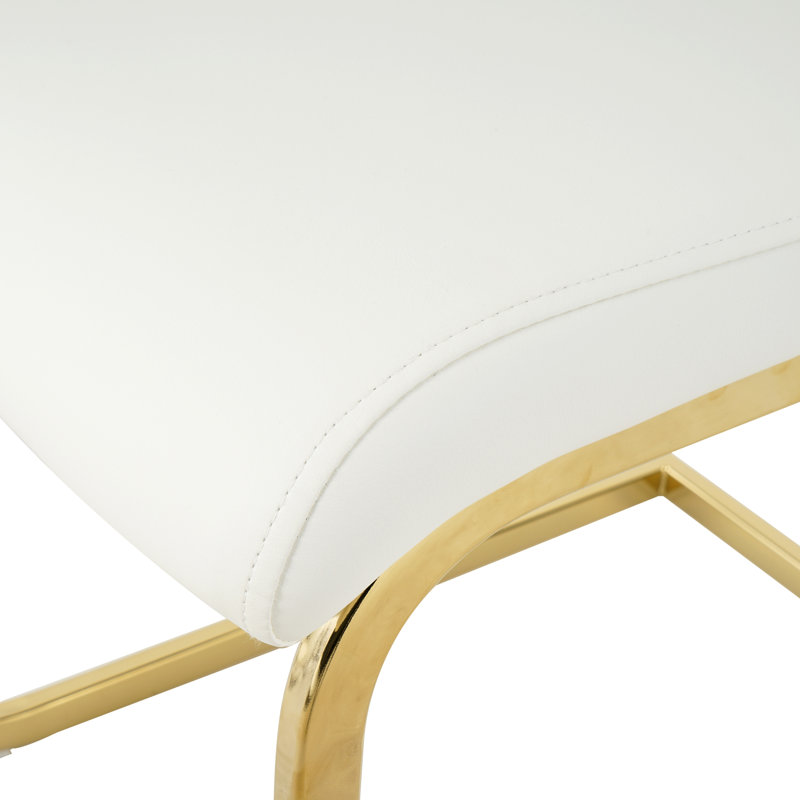 Chaises de salle à manger en similicuir au design élégant, support en métal 4 pièces avec base solide, siège, pieds dorés