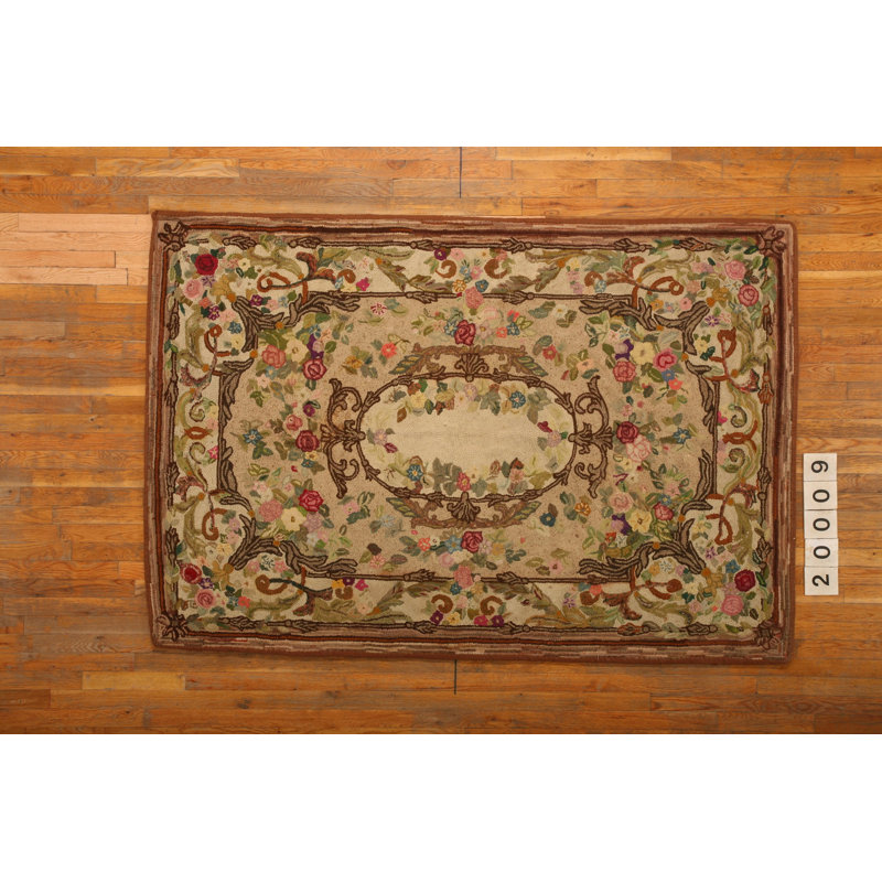 Small Scatter Size Wool Hooked Ivory American Antique 1930s Rug