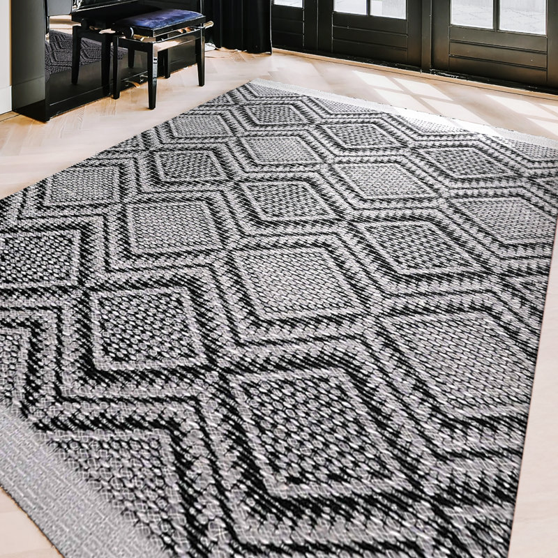 Wool Geometric Area Rug, Rectangle 6' x 9'