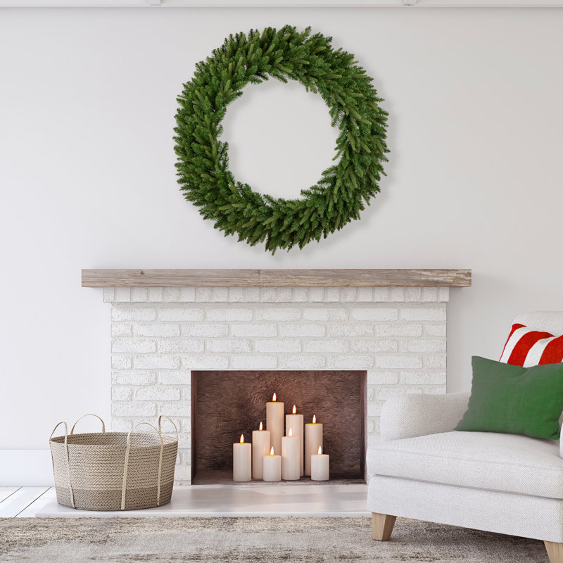 Couronne de sapin artificielle Washington Frasier 48 po non éclairée