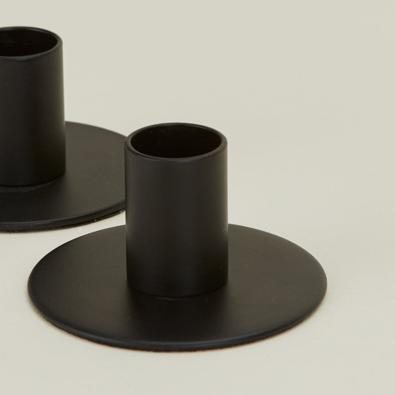 Essential Candlestick, Black