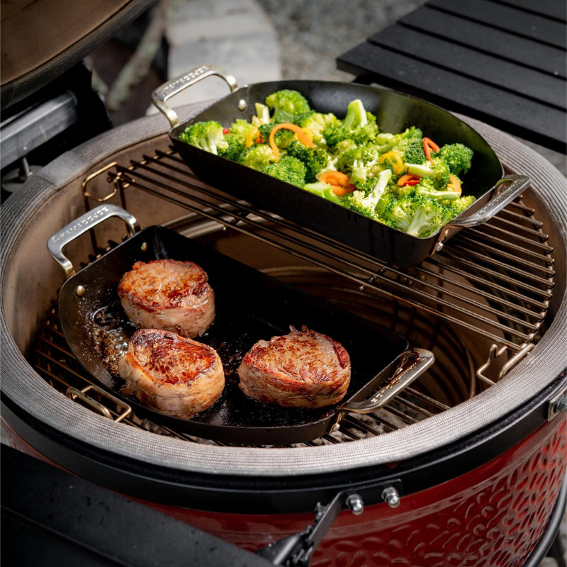 Kamado Joe Carbon Steel Carbon Steel Half-Moon Pan Set