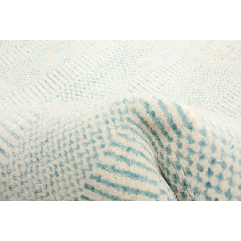 Pearl Blue Rug 2'0" x 3'0"