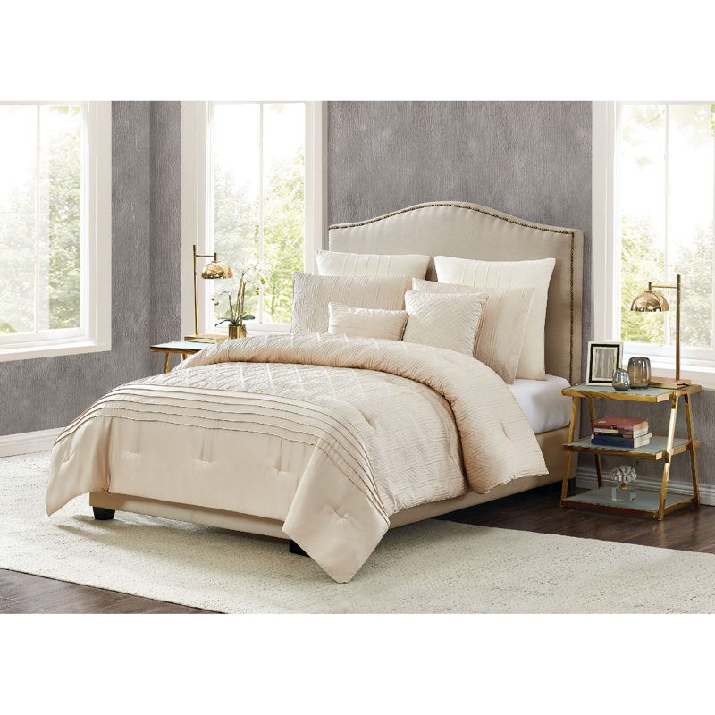 Ivory Queen 7-Piece Polyester Comforter Set