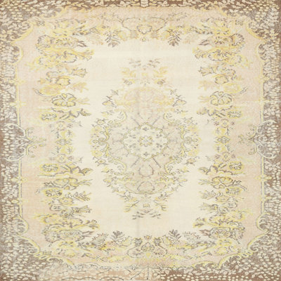Tapis oriental beige