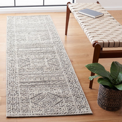 Connolly Hand Tufted Wool Rug