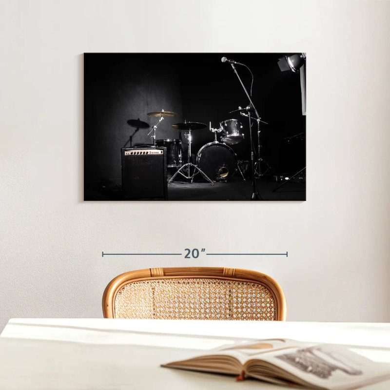 Abarca, instruments de musique sombres, H 16 po x l 24 po