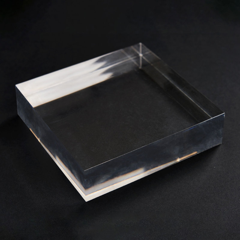 Sculpture de base, H 1 po x l 10 po x P 10 po