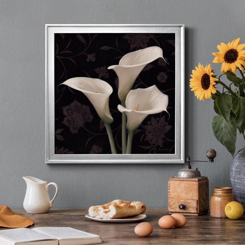 Calla Elegante - Peinture sur toile encadrée, Argent, H 34,5 po x l 34,5 po x P 1,5 po