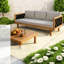 Canapés de patio modernes en acacia, finition teck avec coussins gris clair, parfaits pour le jardin ou la terrasse