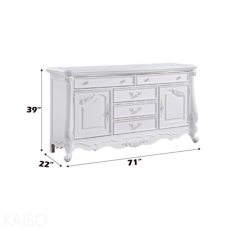 Commode à finition blanche