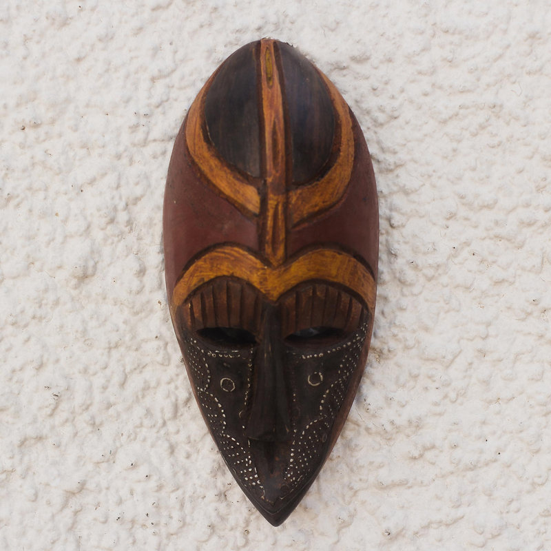 Masque en bois africain noyim