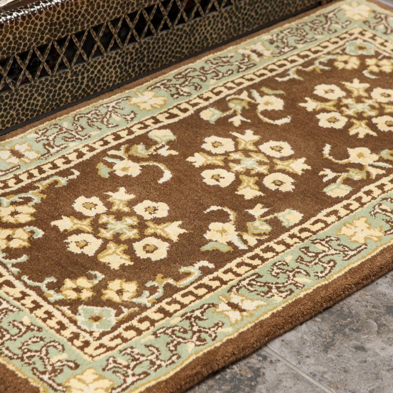Rupesh Hand Tufted Wool Oriental Indoor Rug, Rectangle 1'8" x 3'8"