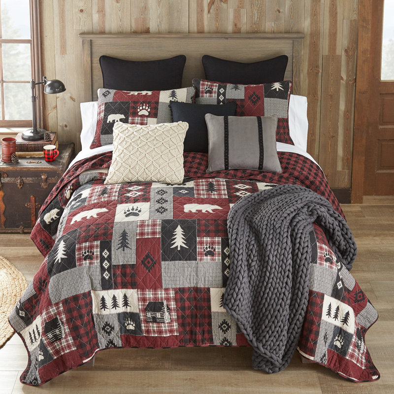 Bear Peak Cotton Quilted No Pattern And Not Solid Colour Quilt Set, Queen Quilt + 2 King Shams