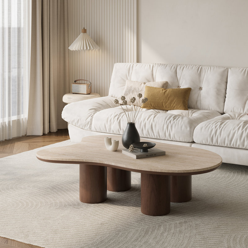 Table basse 48 po moderne en forme de nuage avec pieds cylindriques en bois de qualité supérieure - Travertin naturel et plateau en bois au fini noyer pour le salon