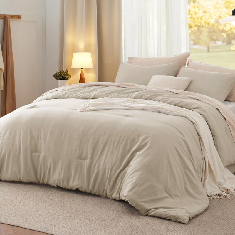 Bedsure Reversible Prewashed Comforter Set, King Comforter + 2 Standard Pillowcases, Sand