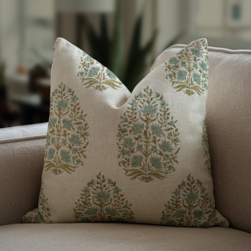 Coussin décoratif en lin viscoélastique vert clair fabriqué à la main Fabividine Kumud, 16 x 16 po, H 16 po x l 16 po, Square