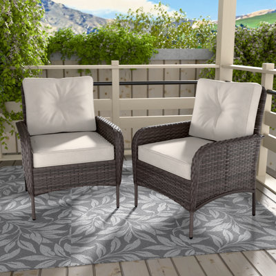 Chaise de patio d'extérieur en osier avec coussins (ensemble de 2)
