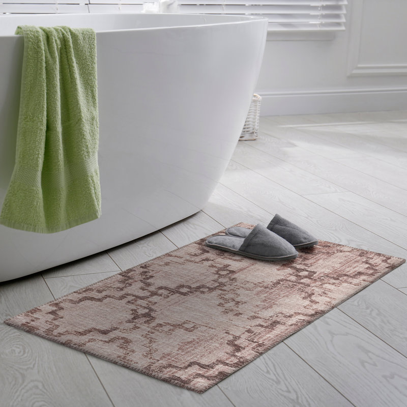 Ancier Chenille Washable Moroccan Indoor / Outdoor Rug, Rectangle 1'8" x 2'6"