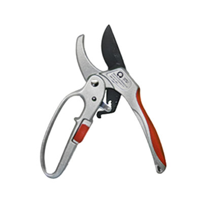 Ironwood Heavy Duty Ratchet Pruner