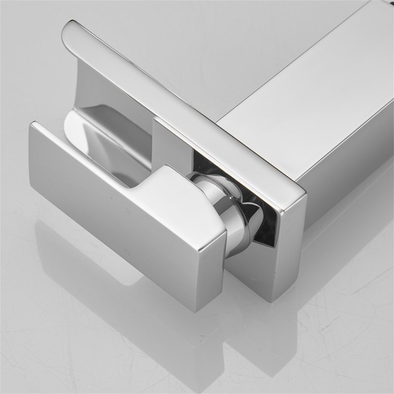 Single-Hole Single-handle Bathroom Faucet, Polished Chrome