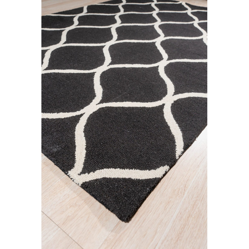 Hand Tufted Wool Area Rug in Black, Black