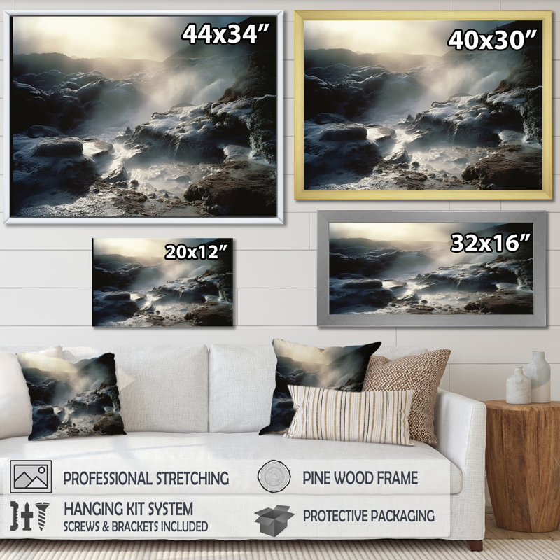 Geyser Winter Scenery II, Cadre naturel flottant, 34" H x 44" W