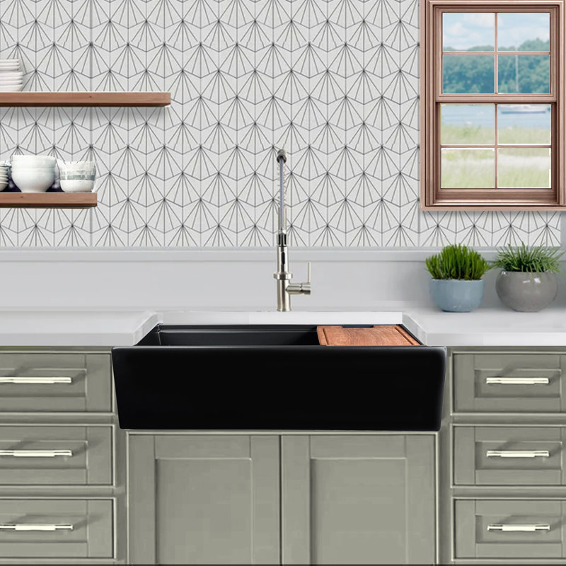 36" L x 19" W Farmhouse/Apron Kitchen Sink with Basket Strainer, Cutting Board, Drain Asembly and Sink Grid, Matte Black