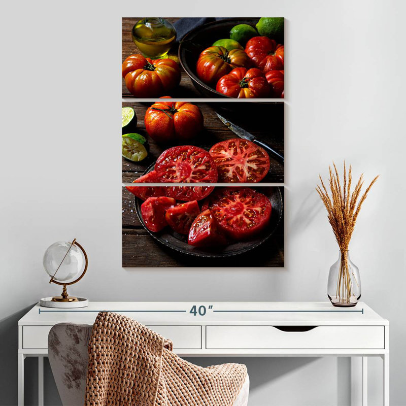Yarlin Sliced Heirloom Tomatoes, 32" H x 20" W